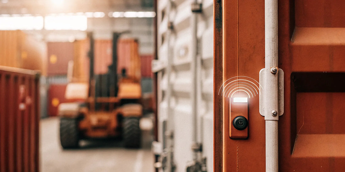 Shipping container with an IoT electronic smart seal attached to the door