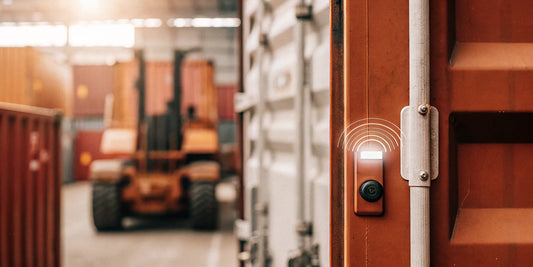 Shipping container with an IoT electronic smart seal attached to the door